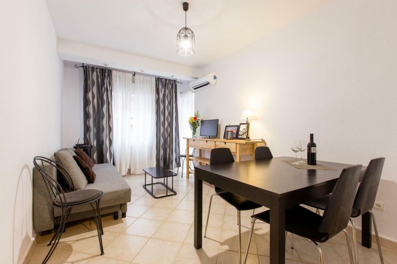 3 Habitaciones Apartamento Temporada Lucero 3 Habitaciones مدريد المظهر الخارجي الصورة